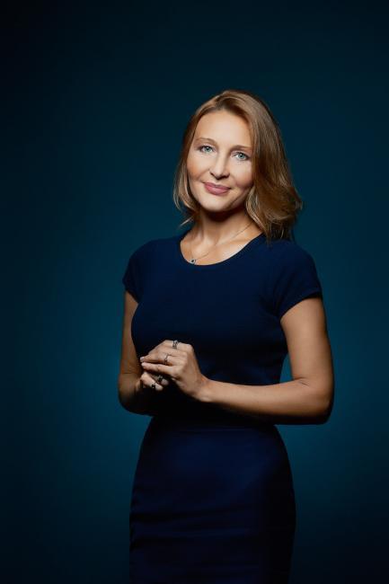 profesjonalna fotografia korporacyjna Marta Rosiecka HR Manager - Team Lead PZU Zdrowie SA; HRBP PZU SA & PZU Życie SA fotograf Krzysztof Zaleski