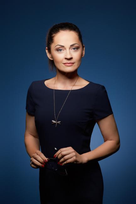 Paulina Romaniszyn profesjonalna fotografia korporacyjna Dyrektor Generalny Stada Polska fotograf Krzysztof Zaleski
