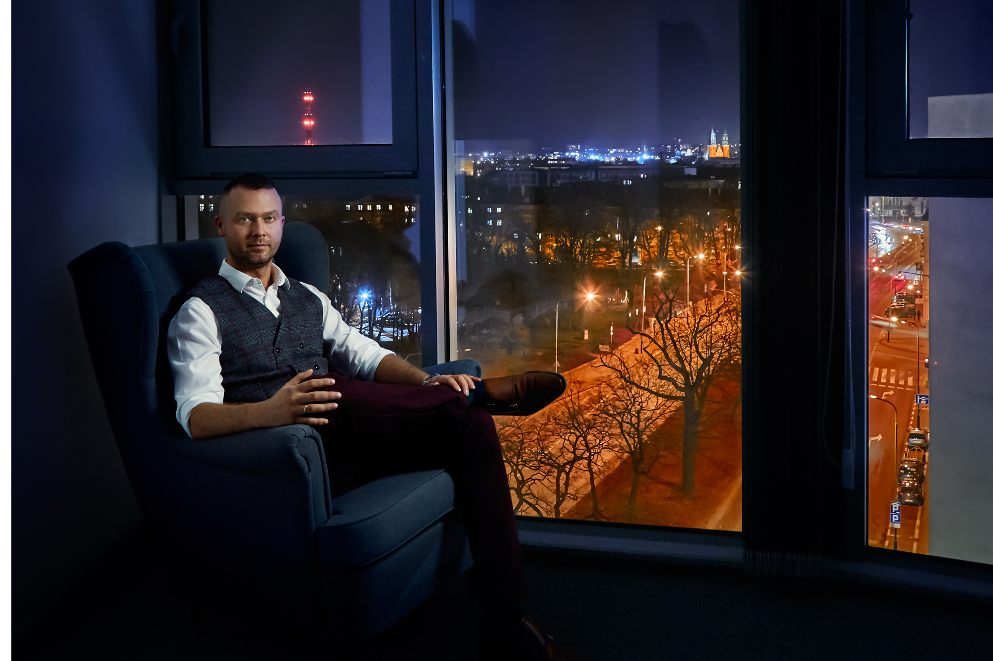 Portret biznesowy – Marek Wiśniewski, Customer Service Manager w Henkel UK | Profesjonalna sesja biznesowa i fotografia wizerunkowa menedżera – fotograf biznesowy Krzysztof Zaleski